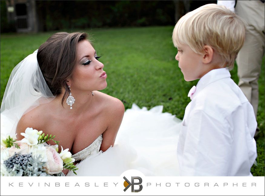 2281,Chattanooga-Tennessee-wedding-photogarpher,Barn-at-High-Point-Farms,Flintstone,Georgia,farm-weddings