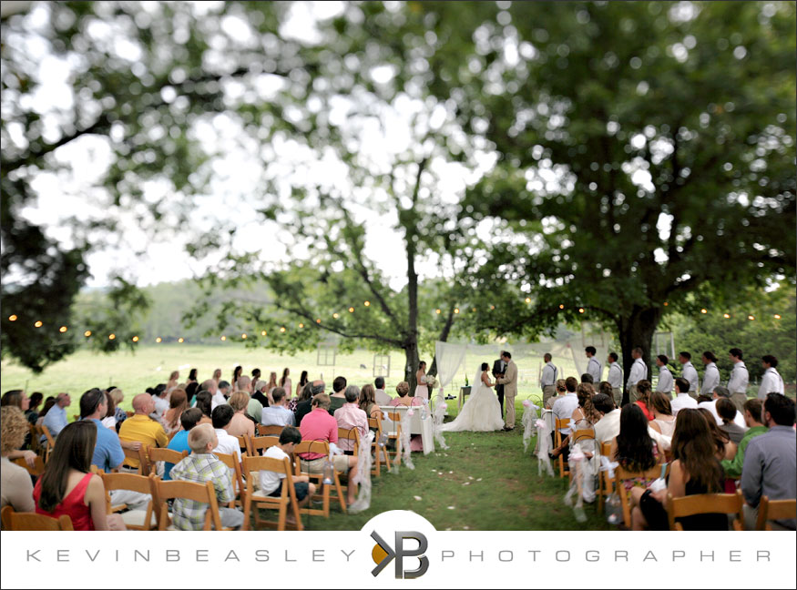 2437,Chattanooga-Tennessee-wedding-photogarpher,Barn-at-High-Point-Farms,Flintstone,Georgia,farm-weddings