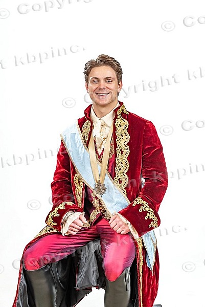 Royal Portraits 2024